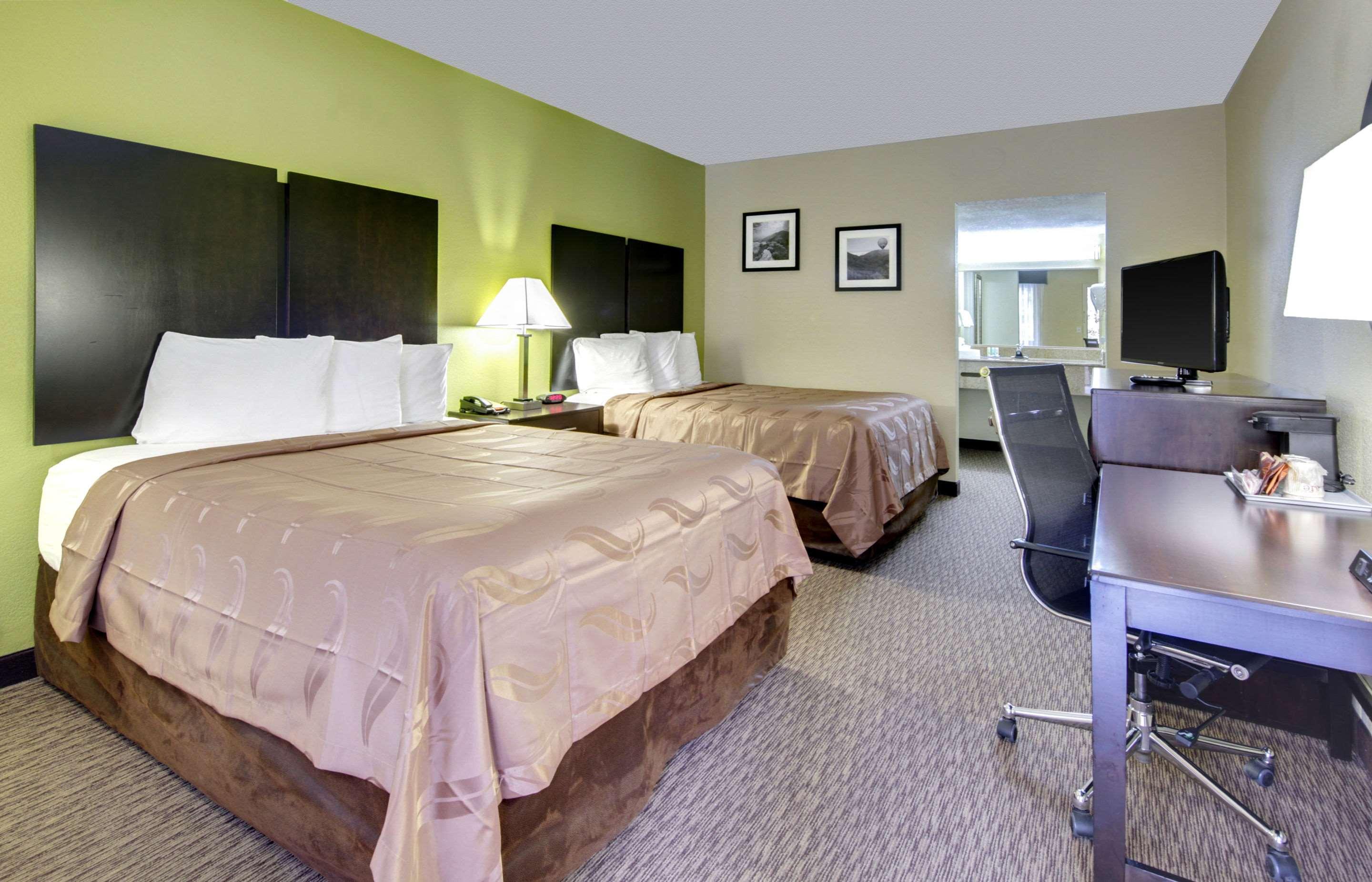 Quality Inn Asheville Downtown Tunnel Rd Zewnętrze zdjęcie